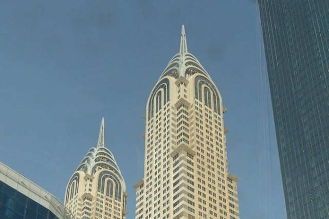 沙迦自貿(mào)區(qū)公司注冊:本地董事要求深度解析